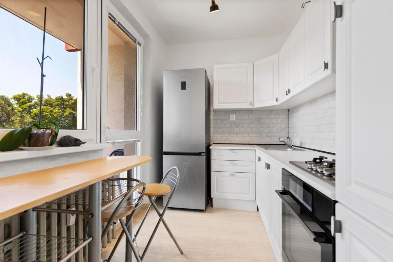 20 Minutes From Center W Netflix, Coffee Or Tea & Parking Apartament Bratysława